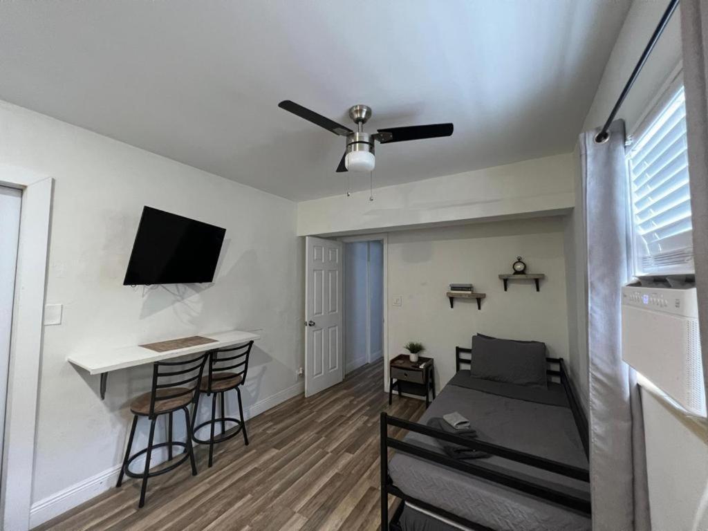 Designed Private Suites In Miami Esterno foto